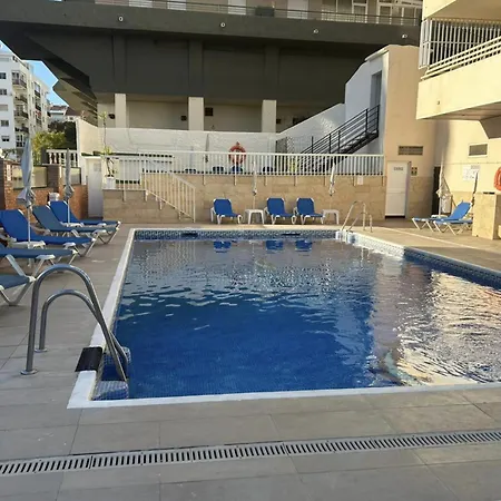 Holidays2fuengirola Studio Front Promenade & Pool Apartment