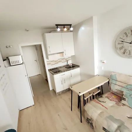 Holidays2fuengirola Studio Front Promenade & Pool Apartment Fuengirola